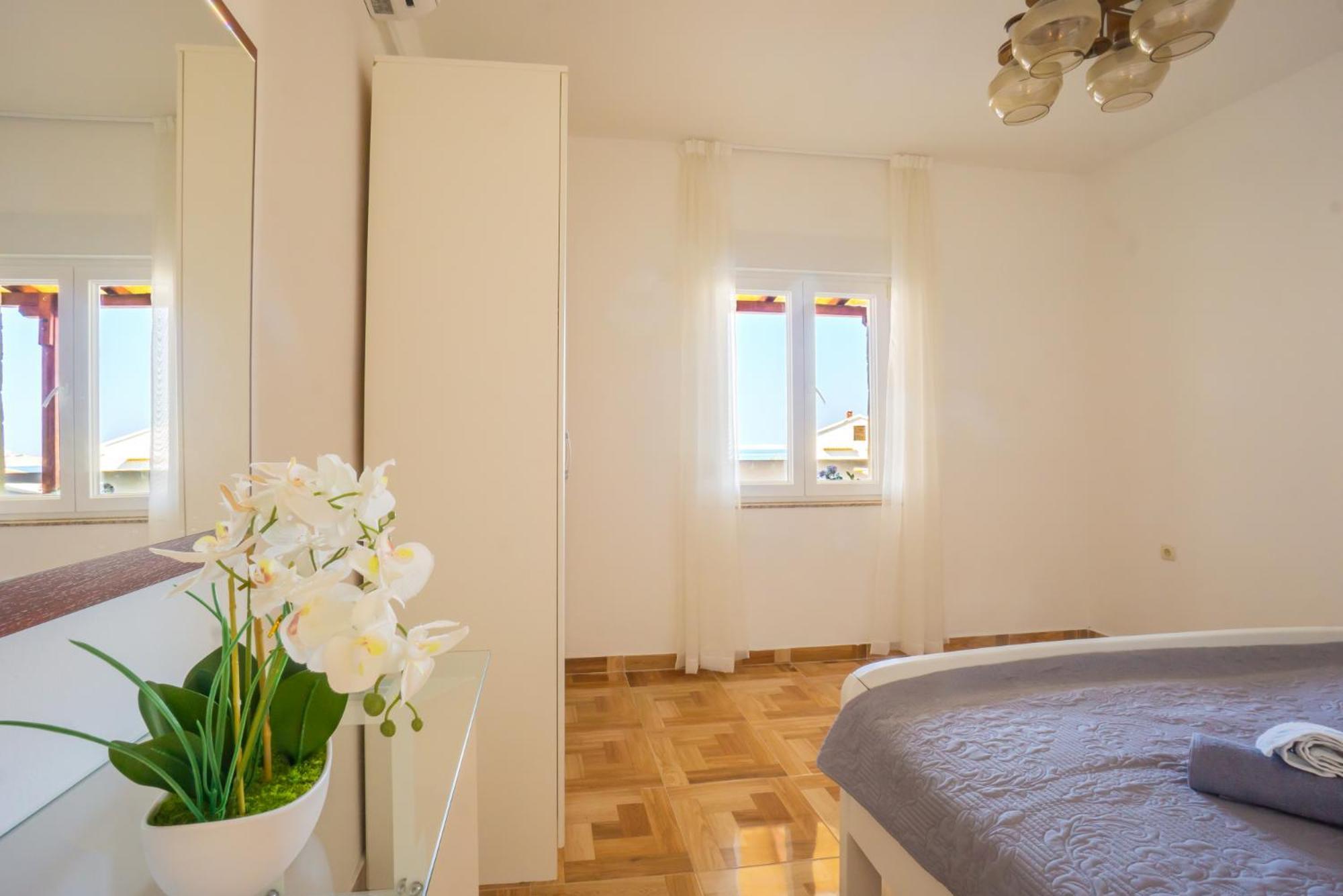Jasko I Jelica Beautiful View Apartment Metajna Phòng bức ảnh